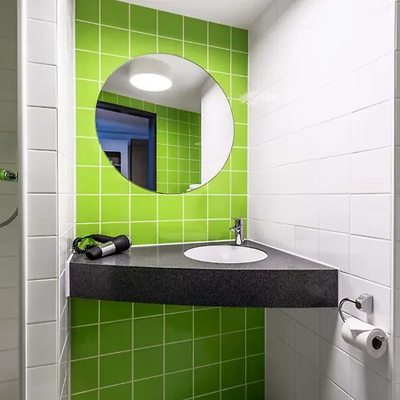 B&B Hotel Neu-Ulm 3*