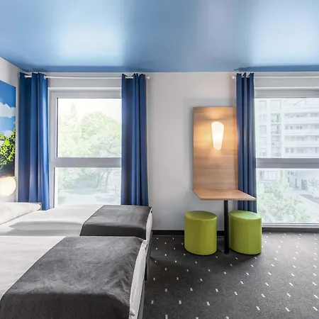 Отель B&B Hotel Neu-Ulm