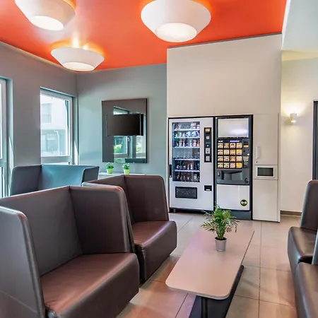 Hotel B&B Hotel Neu-Ulm 3*