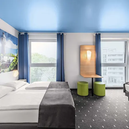 B&B Hotel Neu-Ulm Hotell 3*