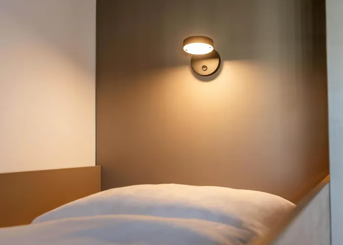 B&B Hotel Neu-Ulm מלון נוי-אולם