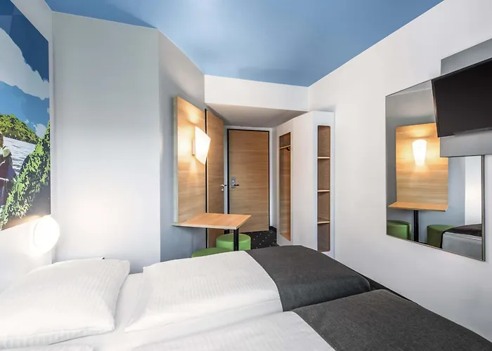 B&B Hotel Neu-Ulm Hotel 3*